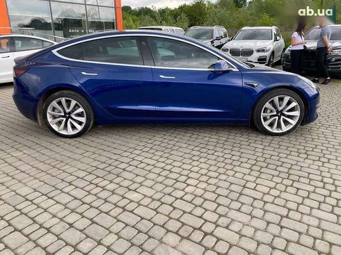 Tesla Model 3 2020 - фото 8