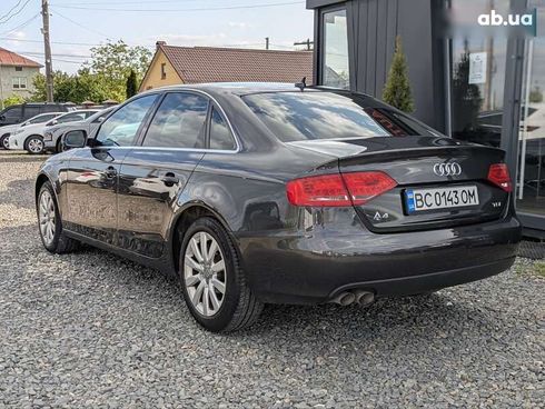 Audi A4 2010 - фото 5