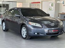Продаж вживаних Toyota Camry в Києві - купити на Автобазарі