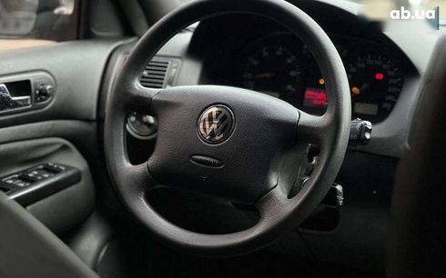 Volkswagen Golf 2002 - фото 13