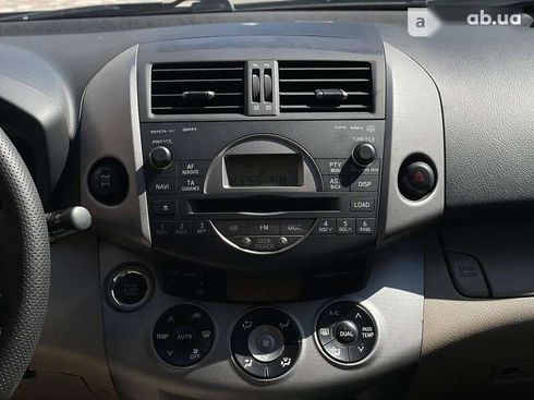 Toyota RAV4 2008 - фото 13