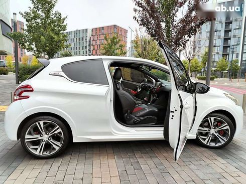 Peugeot 208 2013 - фото 25