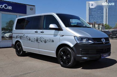 Volkswagen Multivan 2019 - фото 12