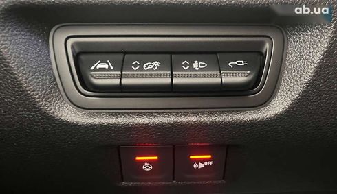 Renault Zoe 2020 - фото 22