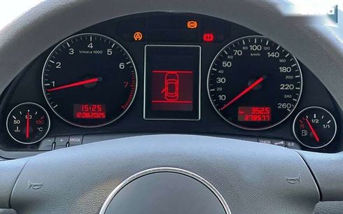Audi A4 2004 - фото 13