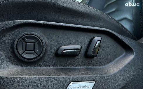 Volkswagen Touareg 2021 - фото 22