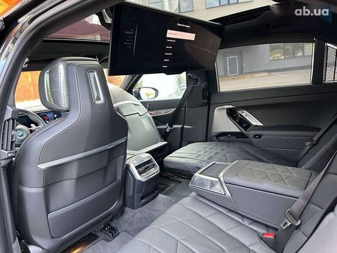 BMW 7 серия 2023 - фото 21