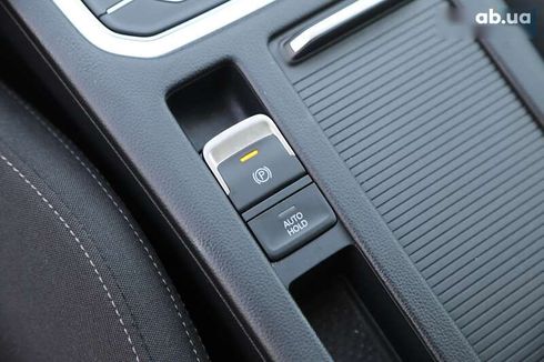 Volkswagen Passat 2018 - фото 19