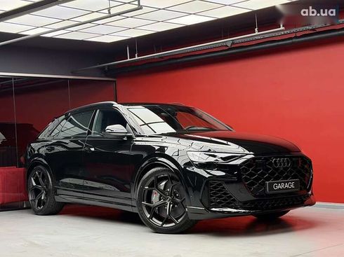 Audi RS Q8 2025 - фото 12