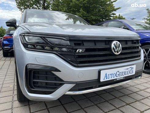 Volkswagen Touareg 2022 - фото 28