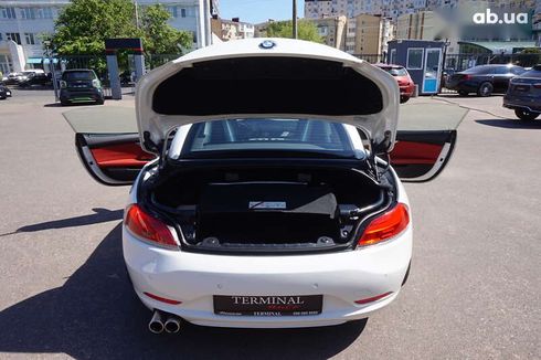 BMW Z4 2009 - фото 25