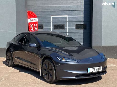 Tesla Model 3 2024 - фото 12