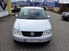 Продаж вживаних Volkswagen Touran 2004 року у Львові - купити на Автобазарі