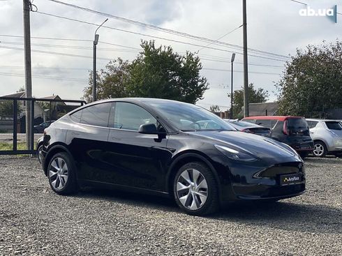 Tesla Model Y 2022 - фото 24