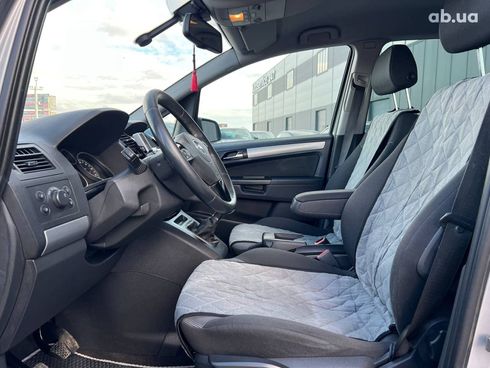 Opel Zafira 2012 серый - фото 19