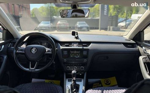Skoda Octavia 2015 - фото 11