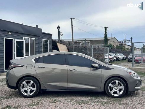 Chevrolet Volt 2017 - фото 4