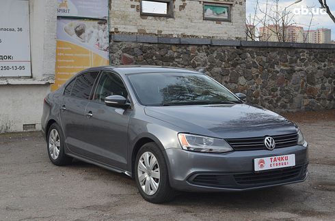 Volkswagen Jetta 2013 серый - фото 3