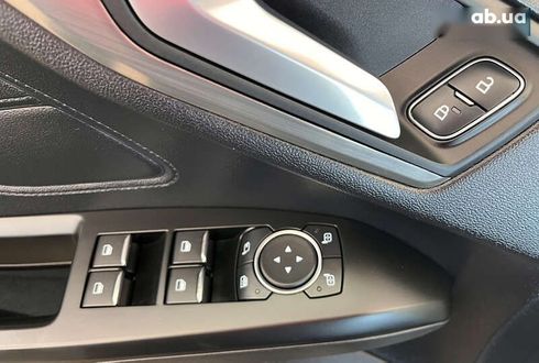 Ford Focus 2018 - фото 18