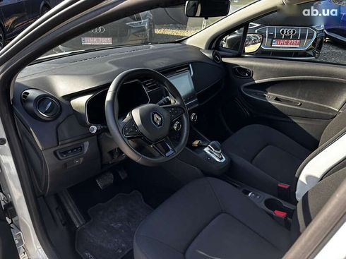 Renault Zoe 2020 - фото 20