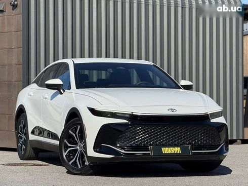 Toyota Crown 2024 - фото 10
