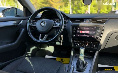 Skoda Octavia 2018 - фото 12