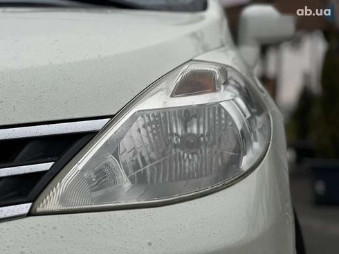 Nissan Tiida 2012 - фото 2