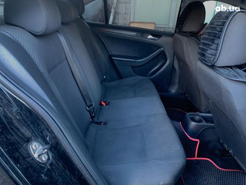 Volkswagen Jetta 2012 черный - фото 28