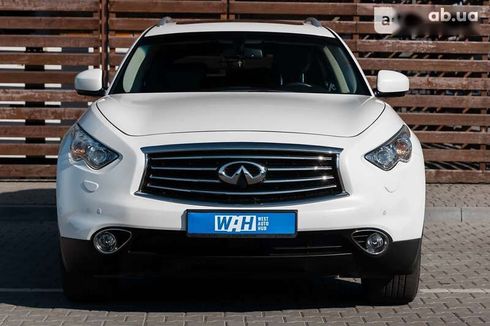 Infiniti QX70 2015 - фото 4