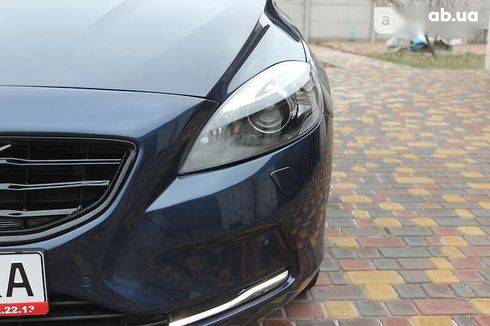 Volvo V40 2015 - фото 18