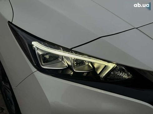 Nissan Leaf 2019 - фото 18