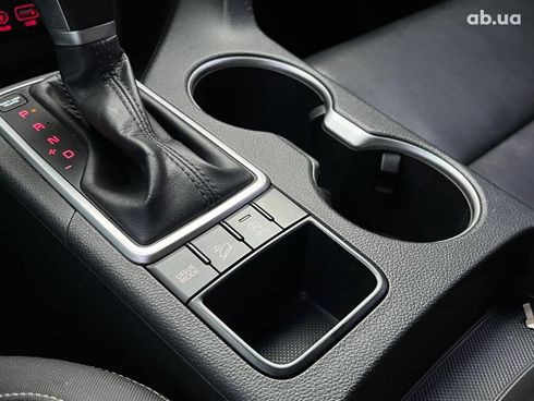 Kia Sportage 2016 белый - фото 29