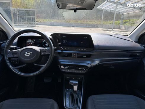 Hyundai i20 2020 серый - фото 18