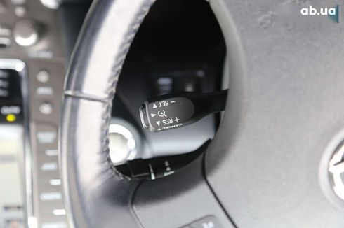 Lexus IS 2010 - фото 25