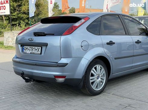 Ford Focus 2005 - фото 16