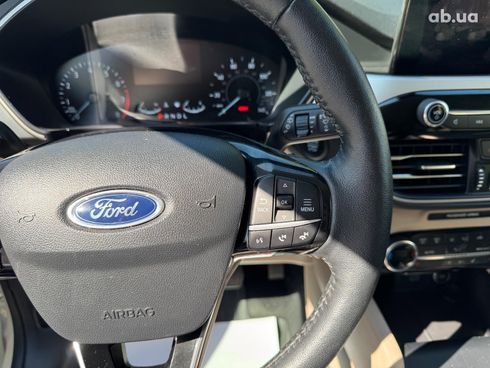 Ford Escape 2021 белый - фото 27