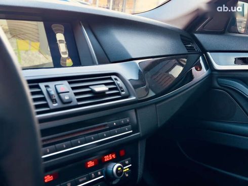 BMW 5 серия 2014 - фото 29