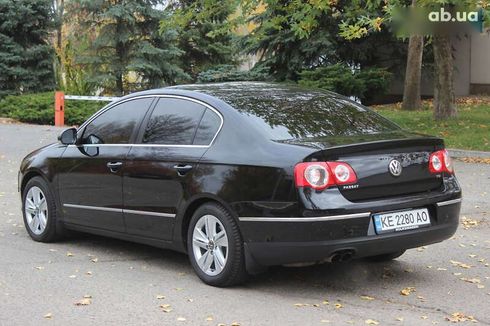 Volkswagen Passat 2009 - фото 9