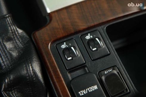 Toyota Land Cruiser Prado 2010 - фото 19