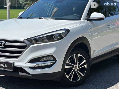 Hyundai Tucson 2017 - фото 20