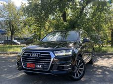 Продаж вживаних Audi Q7 2016 року - купити на Автобазарі