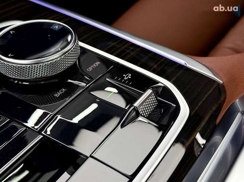 BMW X7 2023 - фото 30