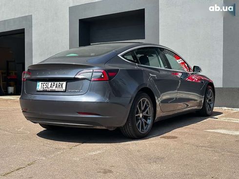 Tesla Model 3 2020 - фото 10