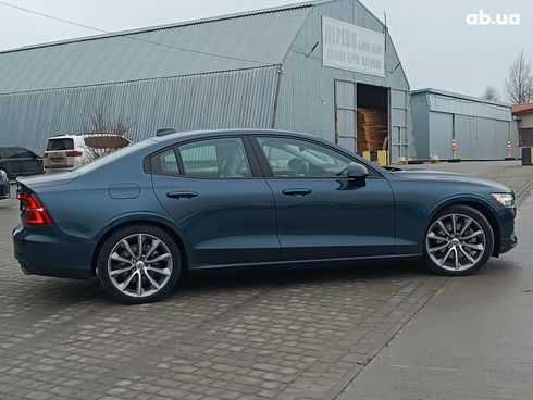 Volvo S60 2018 синий - фото 14