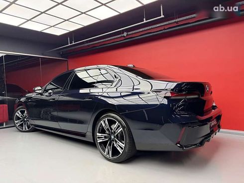 BMW 7 серия 2023 - фото 23