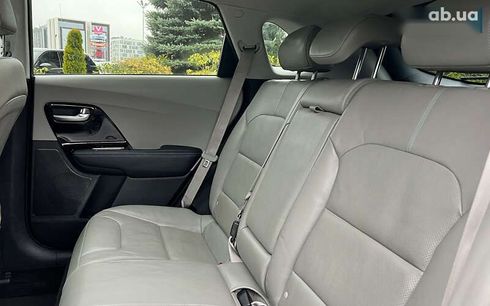 Kia Niro 2019 - фото 28