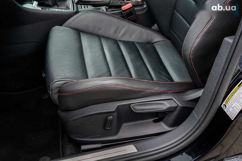 Volkswagen Golf GTI 2019 - фото 14