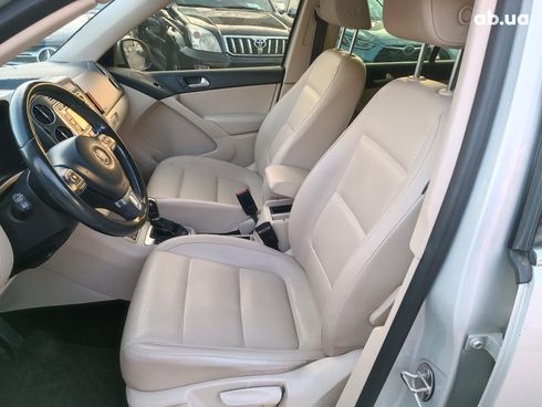 Volkswagen Tiguan 2012 серый - фото 19