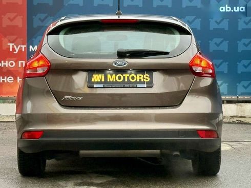 Ford Focus 2017 - фото 17