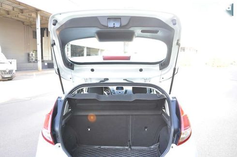 Ford Fiesta 2013 - фото 20